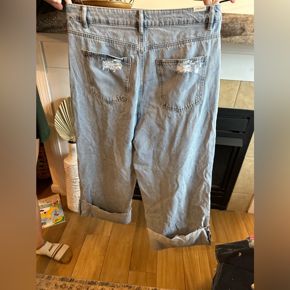 Almost famous boyfriend jeans